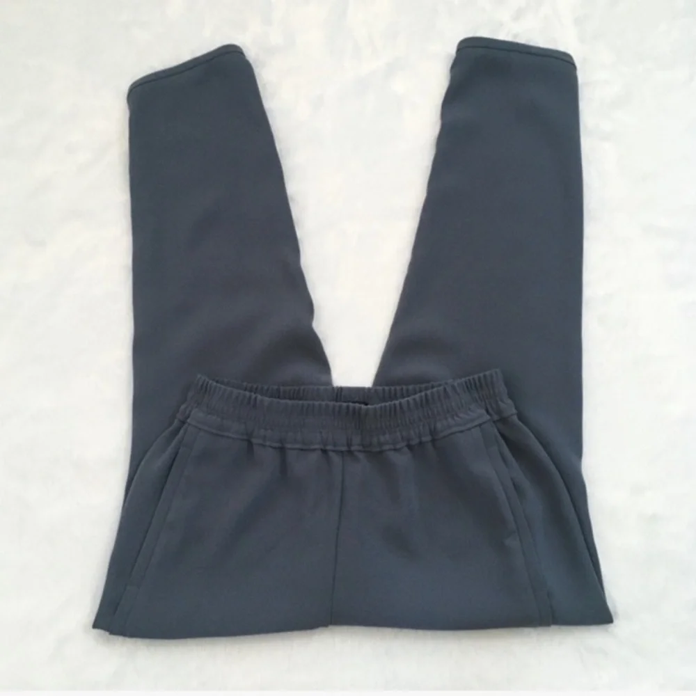 New Without Tags J. Crew Blue Gray Reese Pants, size 4. - Picture 2 of 7